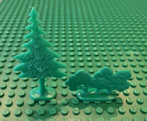 Rare Vintage Lego System Denmark Set of 2 Tree and Bush  FTPinePF and FTBushPF