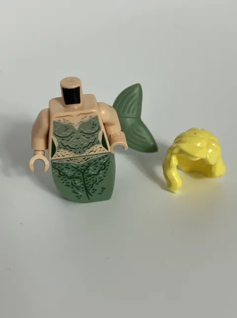 LEGO Mermaid Minifigure - Pirates Of Caribbean **Missing Head**