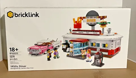 LEGO: Bricklink Designer Series: 1950's Diner (910011).  New in Sealed Box.