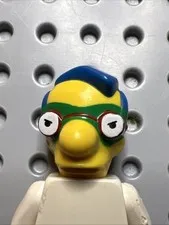 LEGO 16735c01pb02 Simpsons Fallout Boy Milhouse Head Replacement Part sim032