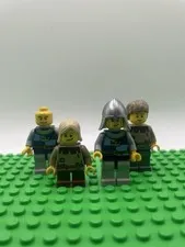 Lego Castles Fantasy Era Minifigures Crown Knight Peasant