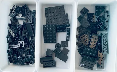 Lego Black Lot of 75 Brick Blocks Flats 1x2 1x4 1x6 4x4 2x6 2x4 2x2 