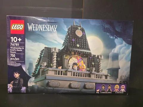 LEGO Wednesday: Wednesday & Enid's Dorm Room (76781)