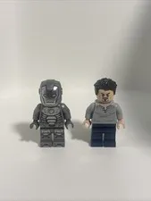 LEGO Marvel Minifigure Lot Iron Man Mark 2 Armor & Tony Stark Set 76167 Armory
