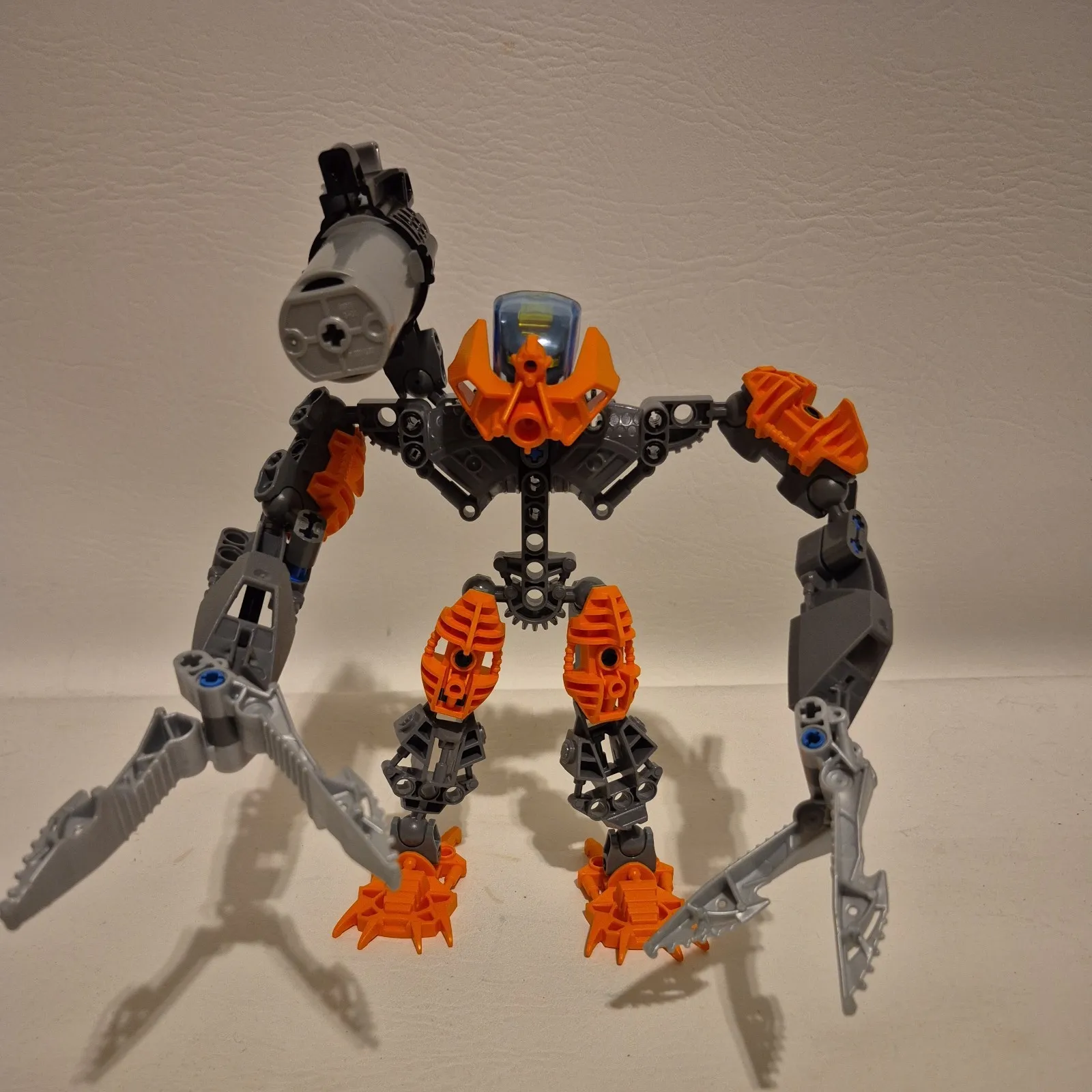 Lego Bionicle Toa Pohatu 8687 Missing pieces, No Box, No Instructions