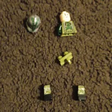 LEGO Star Wars Commander Gree 2019 No Cracks But Broken Legs, Mint Conditon Helm