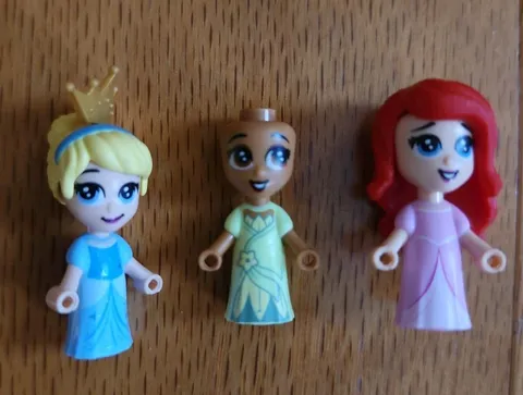 Lego Friends and Disney Micro Dolls Cinderella Ariel Tiana ( No Hair)