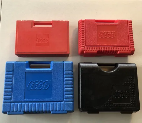 4 Vintage 1984/85/97 LEGO Brick Storage Carrying Project Red Black Blue Case