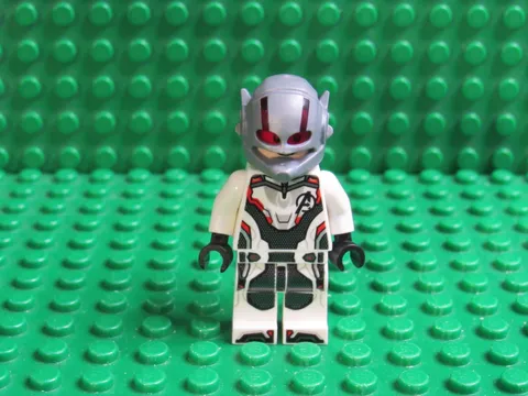 LEGO Ant Man Scott Lang Minifigure White Jumpsuit Super Heroes sh0563 76124 WH27