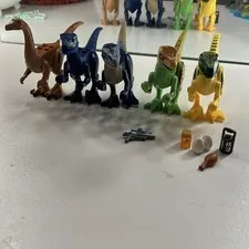 Dinosaurs legos Lot 5 Raptors/Small Dinos w/ Eggs, Lantern, Canisters, Gun