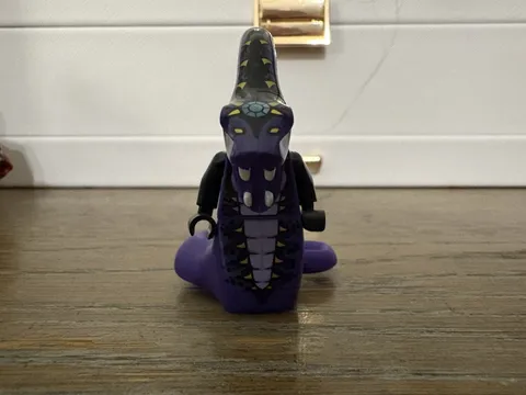 LEGO Ninjago Pythor P Chumsworth Minifigure njo506 Legacy Purple Snake 
