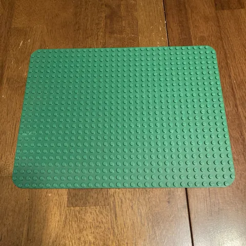 Vintage 1970s LEGO Legoland Baseplate Dark Green 24 x 32 dot