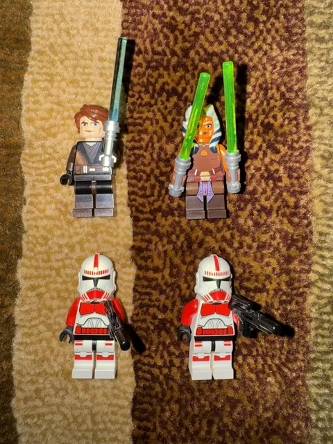 LEGO Star Wars The Clone Wars: Coruscant Police Gunship (75046) All Minifigures