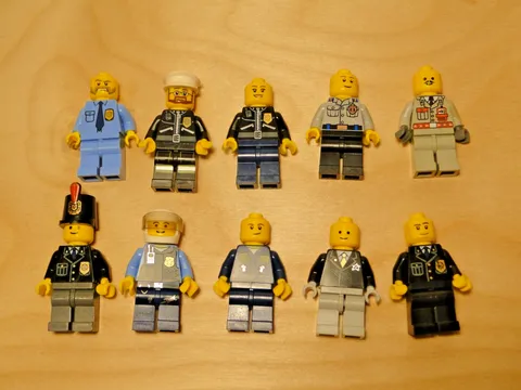 Lego City Police Minifigure Lot—10 Figures Men Cops