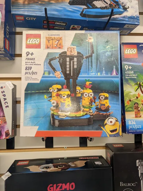 LEGO Despicable Me: Brick-Built Gru and Minions (75582)