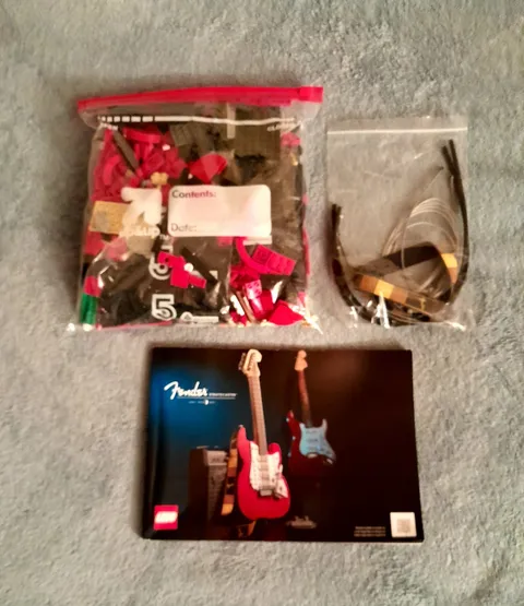 LEGO Ideas: Fender Stratocaster (21329) Complete W/ No Box