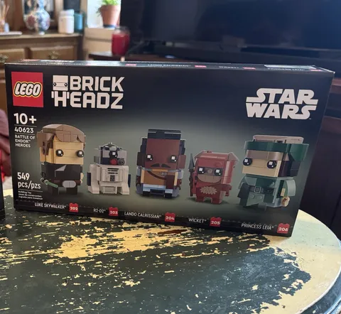 LEGO BRICKHEADZ: Battle of Endor Heroes (40623)
