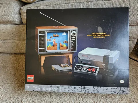 LEGO Super Mario Nintendo Entertainment System (71374) New Sealed Box, Retired
