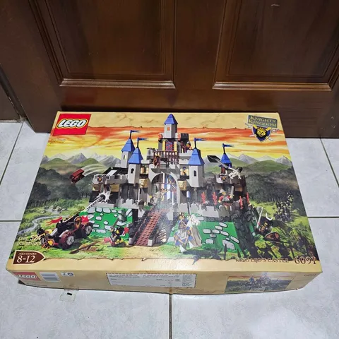 LEGO 6091 King Leo’s Castle Knights Kingdom NEW Free shipping