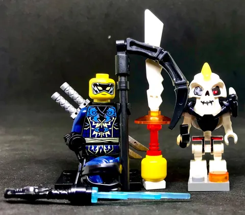 NINJAGO LEGO JAY © + SKULKIN 710