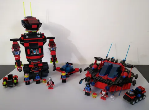 LEGO Spyrius lot 6939 Saucer Centurion 6949 Robo-Guardian 6835 Saucer Scout 9408