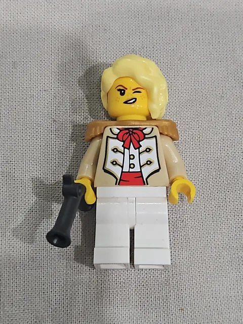 Lego Minifigure Admirals Daughter Camilla Ideas 21358 Minifigure Vending Machine
