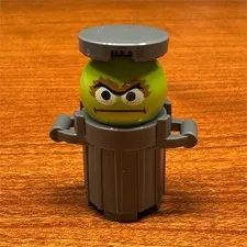 LEGO Minifigure Green Head Angry Face in Gray Trash Can Costume Figure