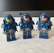 LEGO Minifigures Dark Blue Armor Suits w/ Helmets Lot of 3 (Orange/Yellow)