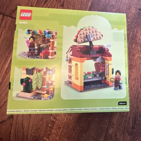 LEGO Restaurants of The World: Mexico Exclusive