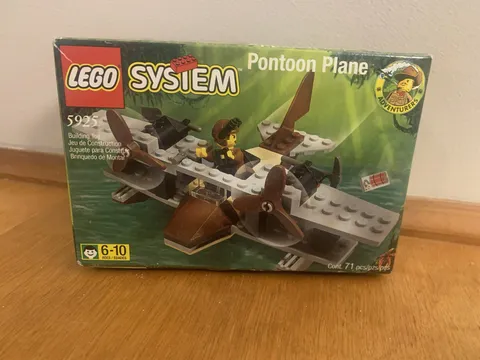 Lego adventurers Pontoon Plane 5925 NIB sealed 