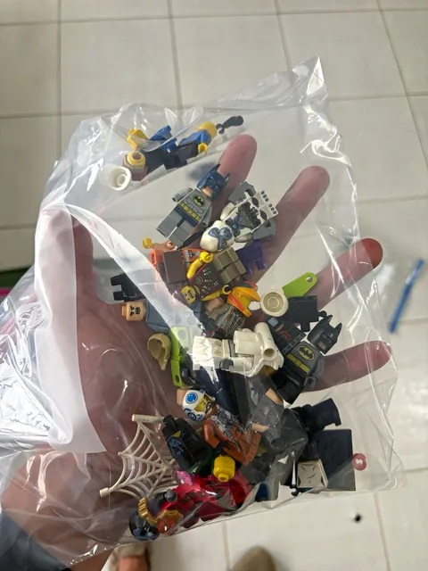 LEGO Bulk Lot Mixed Bricks Parts Pieces Multicolor Plastic in Bag