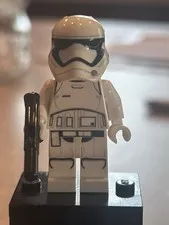 LEGO Star Wars First Order Stormtroopers (Rounded Mouth)