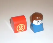 Lego DUPLO 2x2x2 Curved Part Red 2 and Minifig for Set 085 or 533 Racer