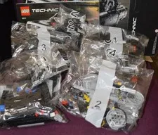 LEGO TECHNIC Dom's Dodge Charger Fast & Furious 42111 (No Box)