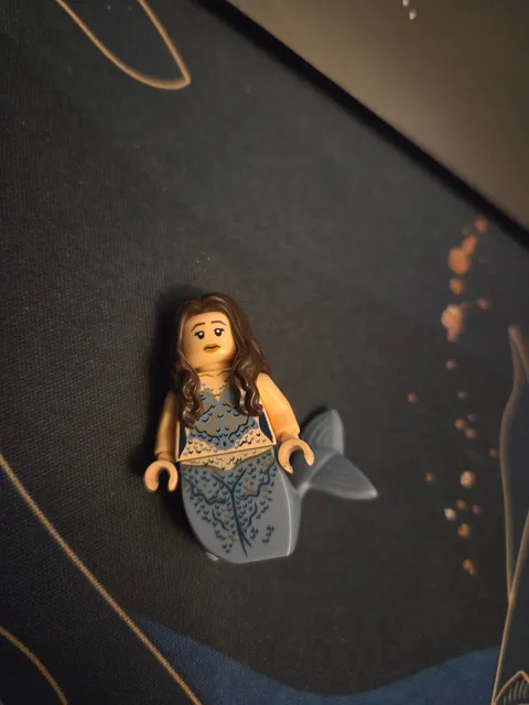 Lego Minifigure Syrena  Mermaid Pirates of the Caribbean 4194 Whitecap Bay