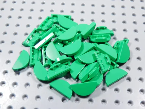 LEGO Lot of 40 Bright Green 1x2 Smooth Half Round Tiles Plates BR
