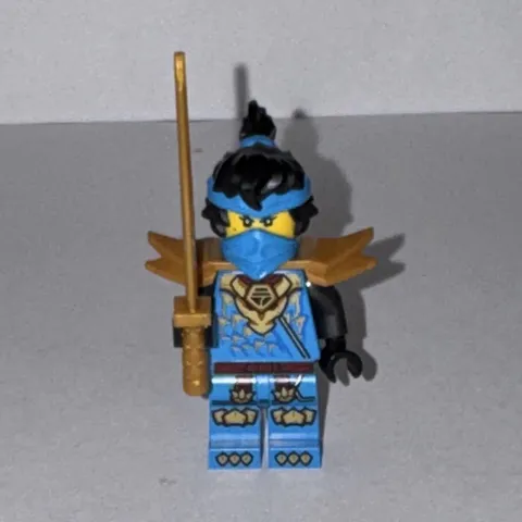 LEGO NINJAGO Dragons Rising Nya Blue Ninja Minifigure w/ Sword & Shoulder Armor