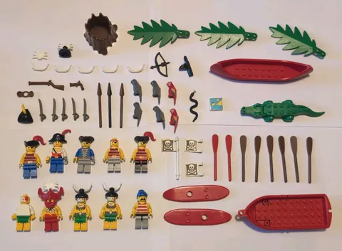 Vintage 1990s LEGO Islanders And Pirates Minifigures And Accessories Lot