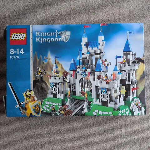 LEGO 10176 Royal King's Castle Knight's Kingdom Complete with Box