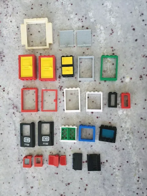 VINTAGE Lego Lot - Windows ~ Doors ~ Shutters ~ Panels ~ Drawers ~ City~ Town