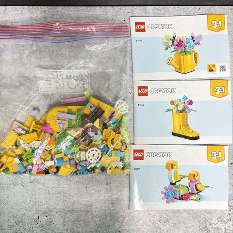 LEGO Creator 3-in-1 31149 Flowers in Watering Can Parts Lot w/ Manuals