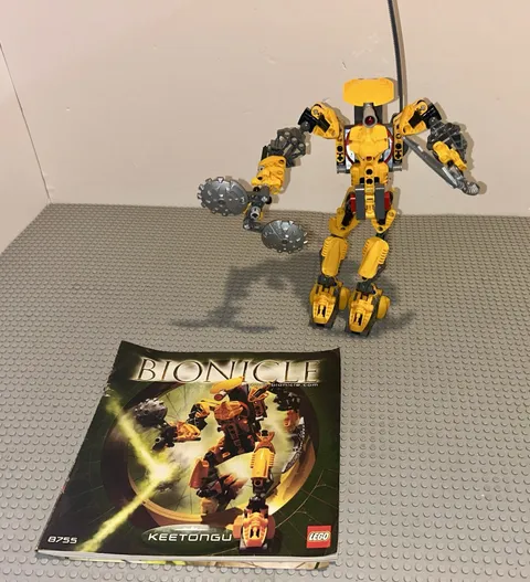 Lego 8755 Bionicle Titans Keetongu Complete Set