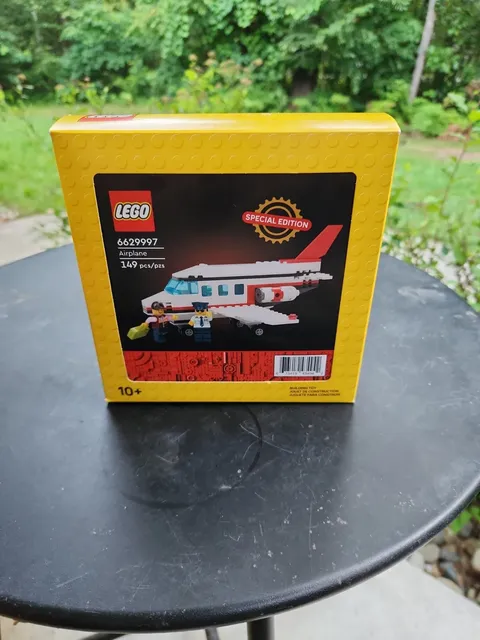 LEGO Exclusive Airplane 6629997 Special Edition