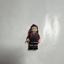 LEGO Avengers Age Of Ultron The Scarlett Witch (Wanda) Minifigure sh0174
