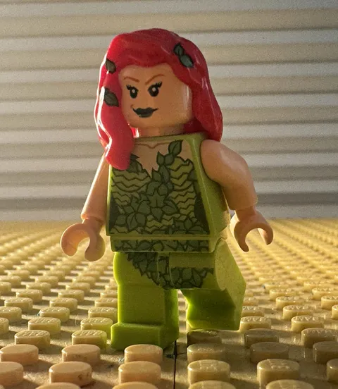 LEGO DC Poison Ivy Red Hair Minifigure