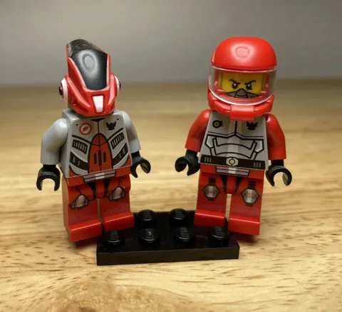 LEGO Billy Starbeam & Red Robot Sidekick Minifigure Galaxy Squad