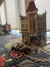 LEGO Creator Expert: Palace Cinema (10232) Complete W/ Manual No Box Retired