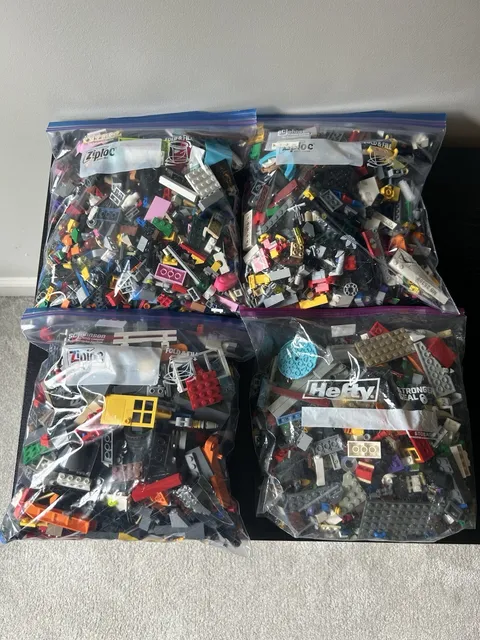 LEGO Bulk Lot Mixed Bricks Pieces Parts Multicolor Plastic in Zip Bags