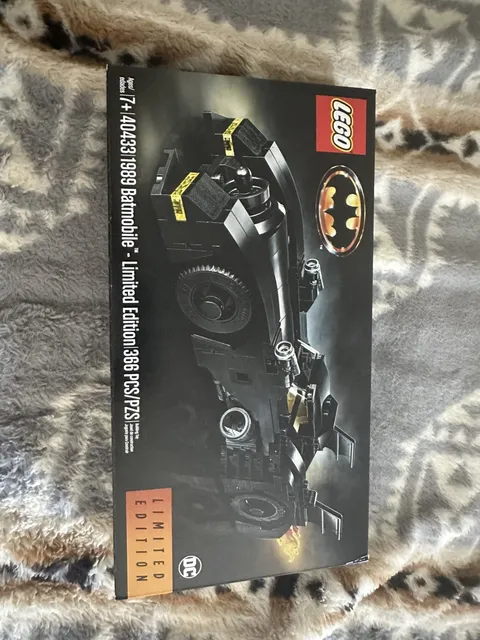 LEGO 40433 DC Comics Super Heroes: 1989 Batmobile - Limited Edition 40433 NISB