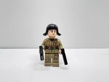 LEGO Star Wars The Last Jedi Minifig Rose Tico With Small Blaster
